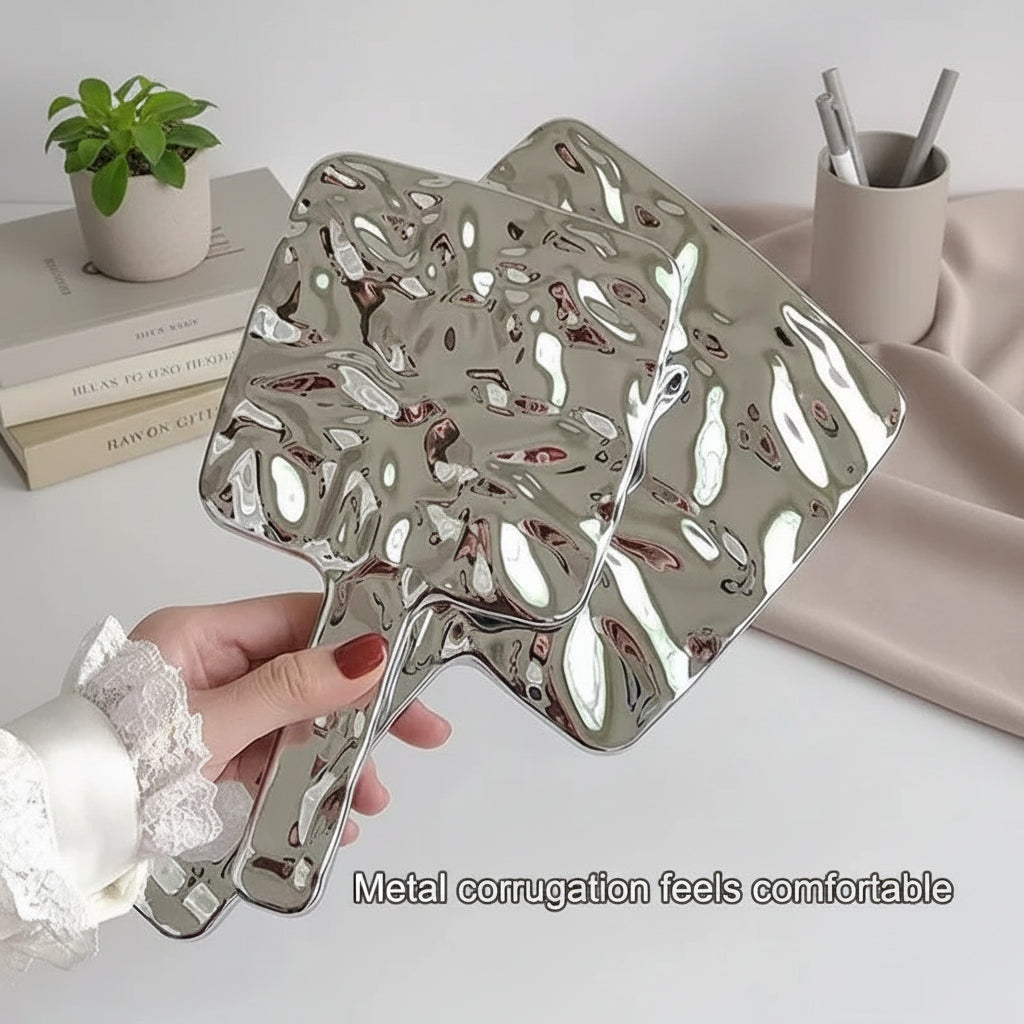 Clarity Reflections Prism™ ElectroLite Wavy Liquid Handle Makeup Mirror